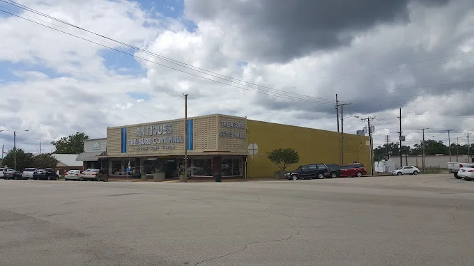 Treasure Cove Mall
